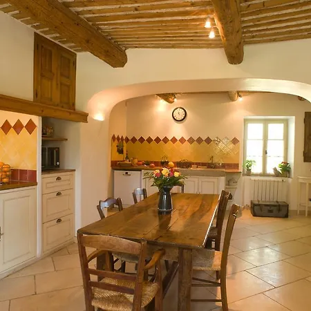 Gites Domaine Des Machottes * Grans