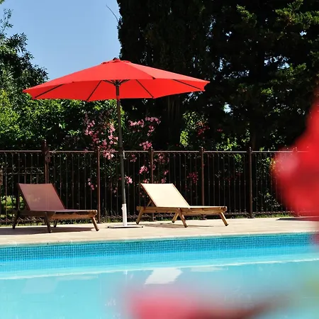 Holiday home Gites Domaine Des Machottes *
